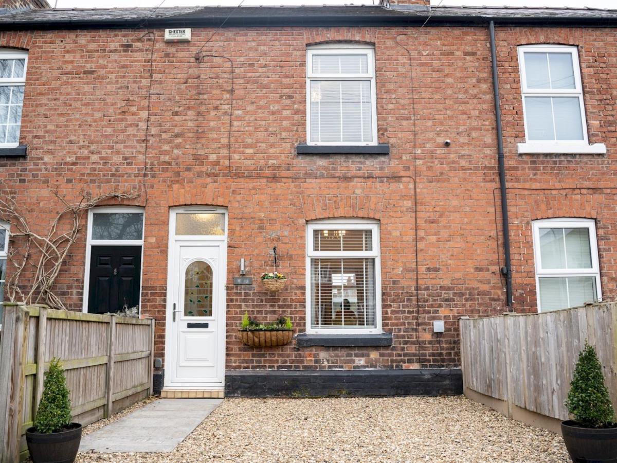 Pass The Keys Cosy, 2-Bed Home In Popular Handbridge - Parking Chester Exteriér fotografie